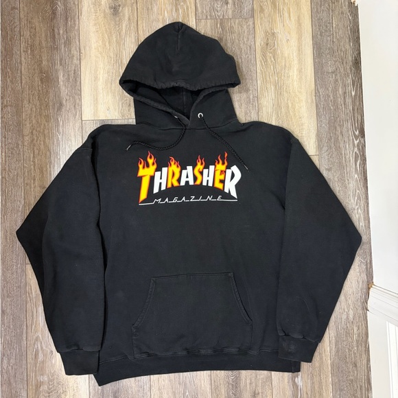 Thrasher Other - Thrasher Vintage Black Hoodie Classic Flame Logo